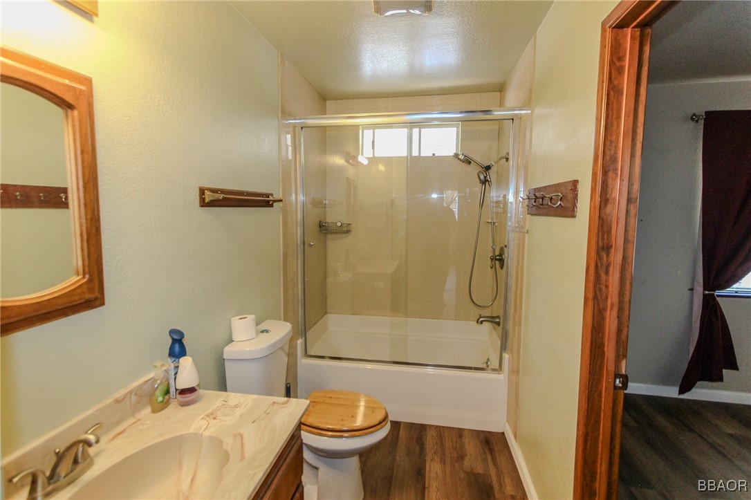 1084 Hugo Lane Property Photo 12