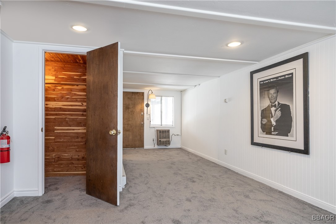 1007 Knickerbocker Road Property Photo 21
