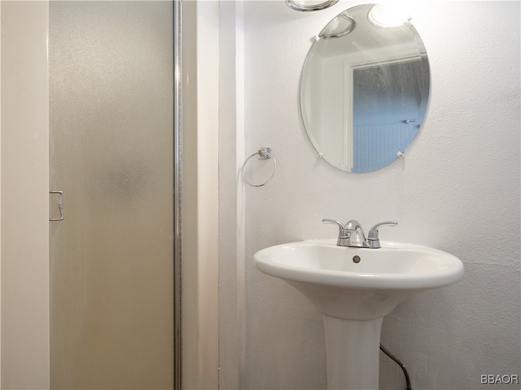 1007 Knickerbocker Road Property Photo 24