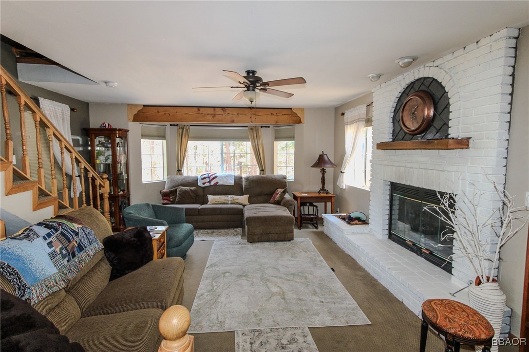 113 Dawn Drive Property Photo 2