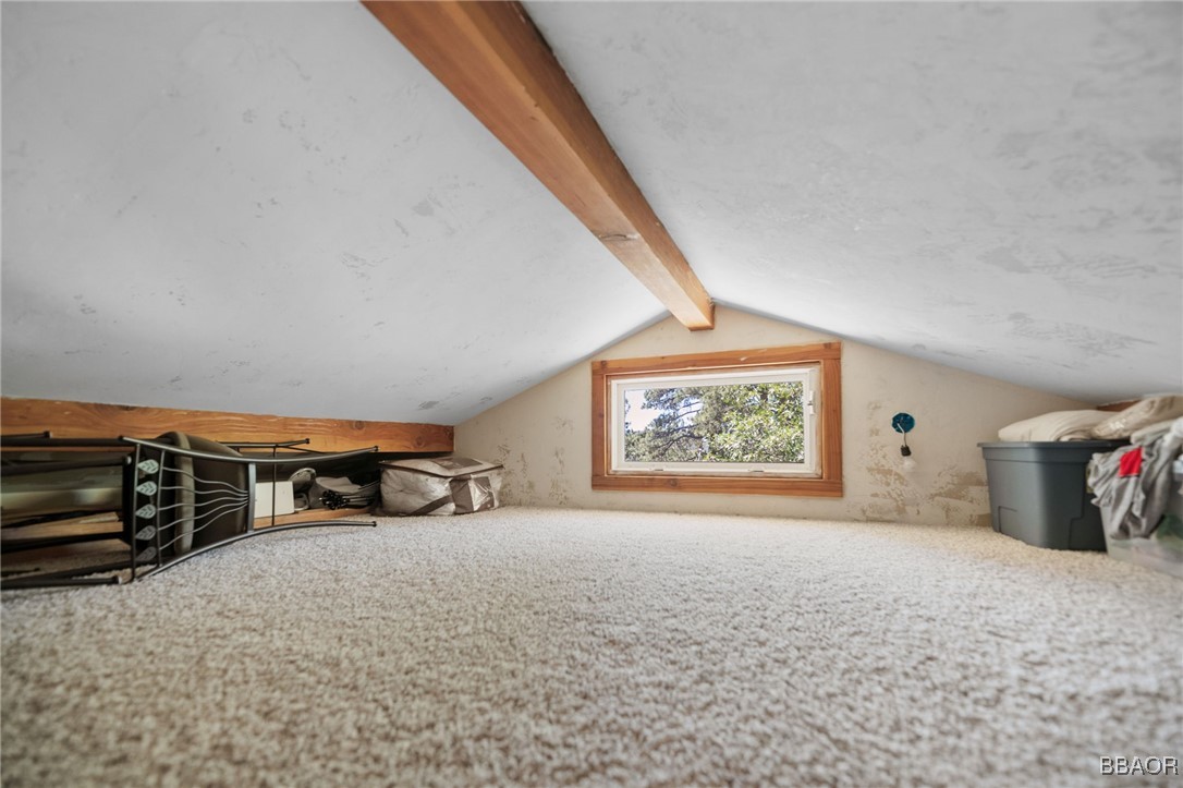 865 Villa Grove Avenue Property Photo 26