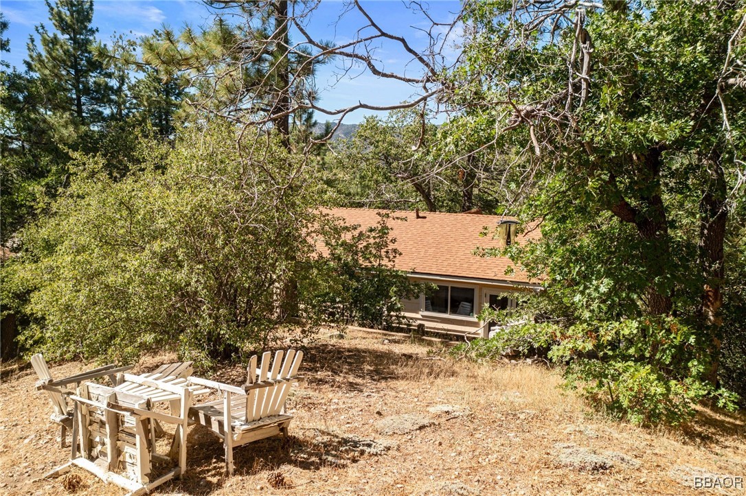 865 Villa Grove Avenue Property Photo 30