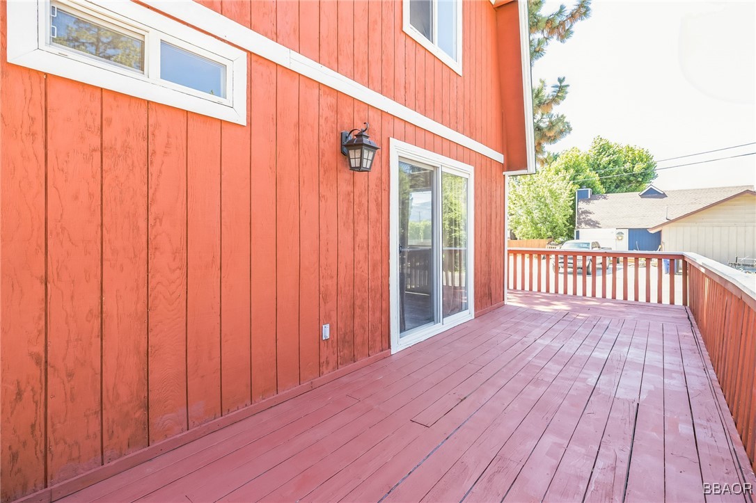 1050 Paradise Way Property Photo 10