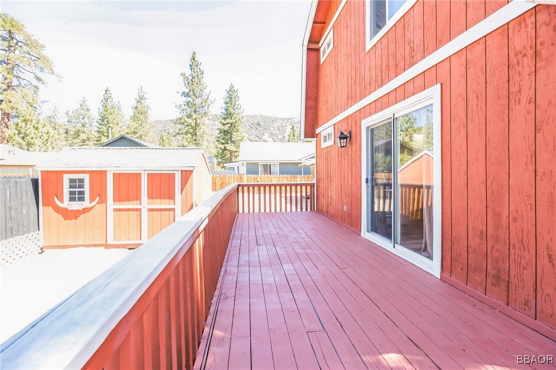 1050 Paradise Way Property Photo 11