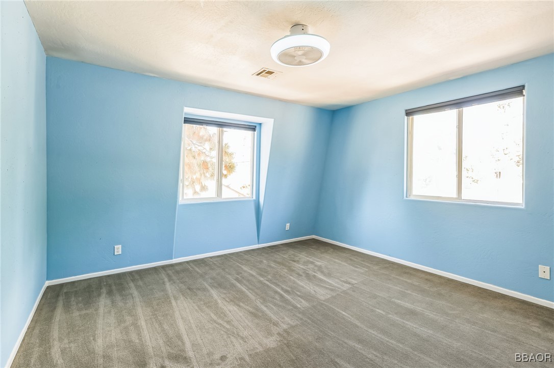 1050 Paradise Way Property Photo 21