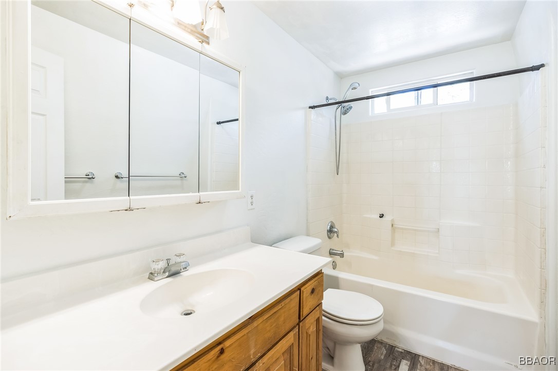 1050 Paradise Way Property Photo 29