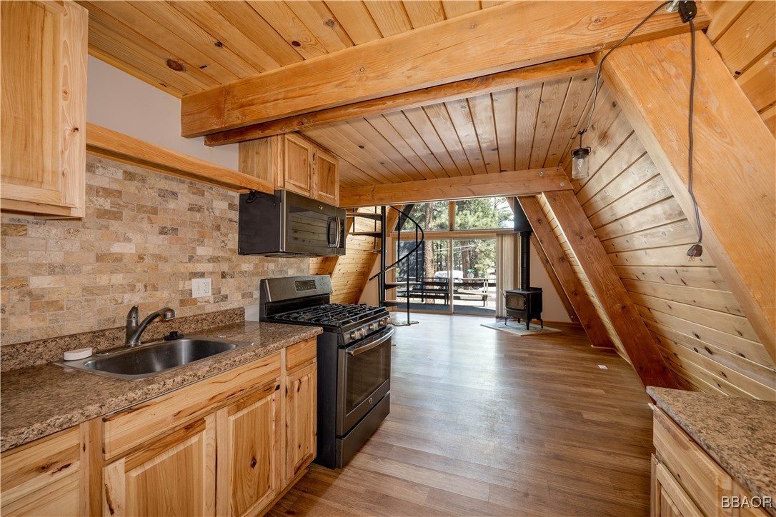 119 Dawn Drive Property Photo 15