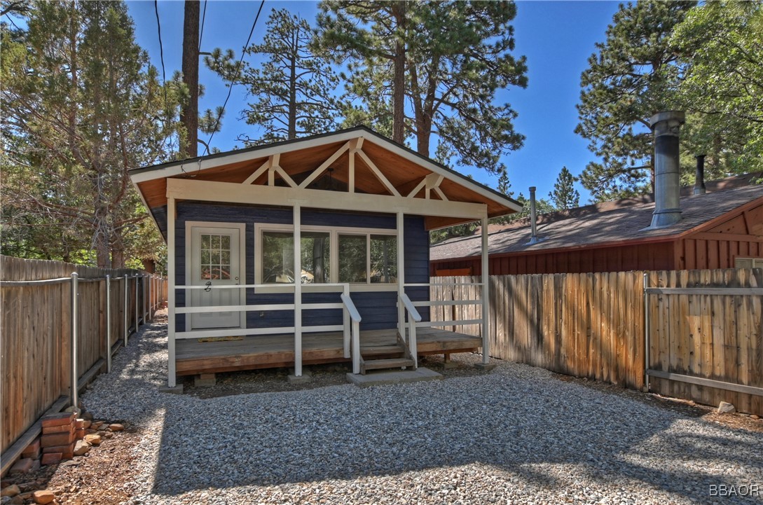 740 Riverside Avenue Property Photo 1