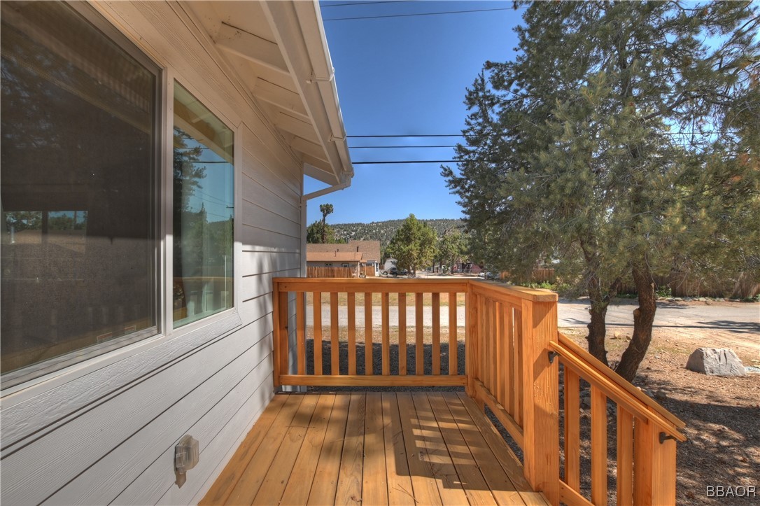 901 Ash Lane Property Photo 18