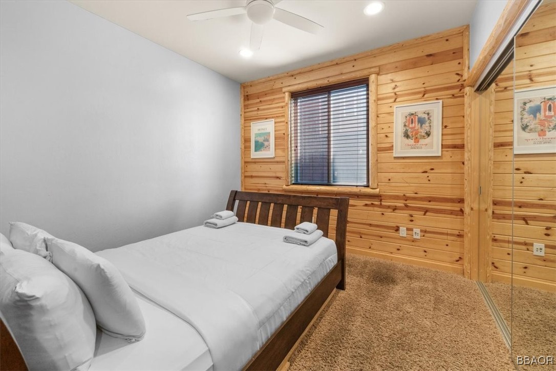 42573 Bear Loop Property Photo 15