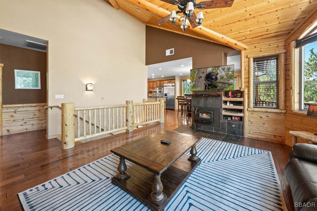 42573 Bear Loop Property Photo 24