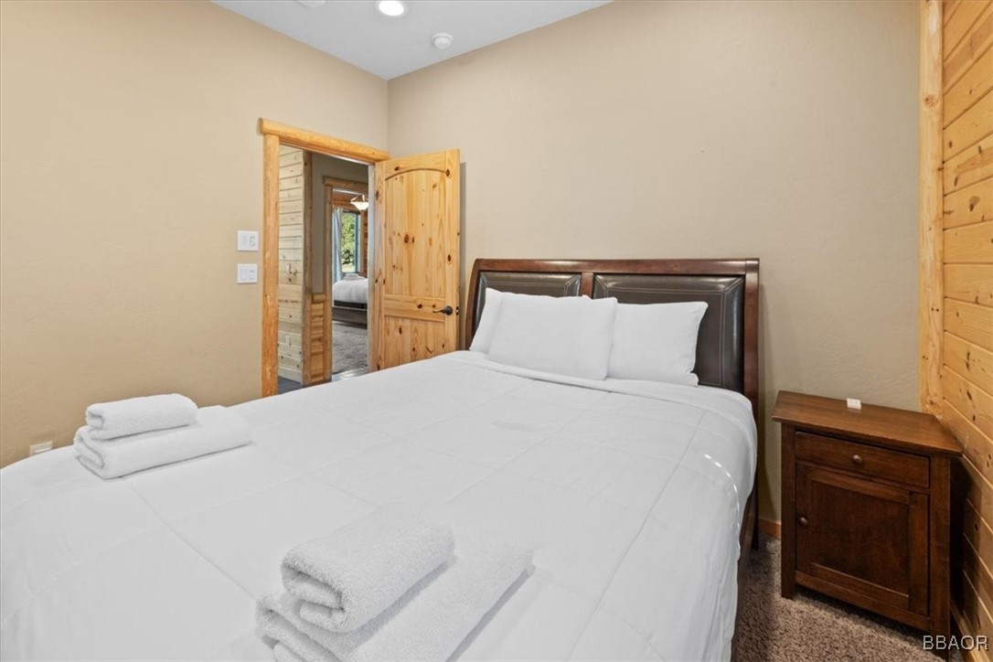 42573 Bear Loop Property Photo 34