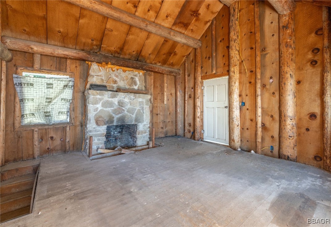 28503 Rim Of The World Highway Property Photo 12