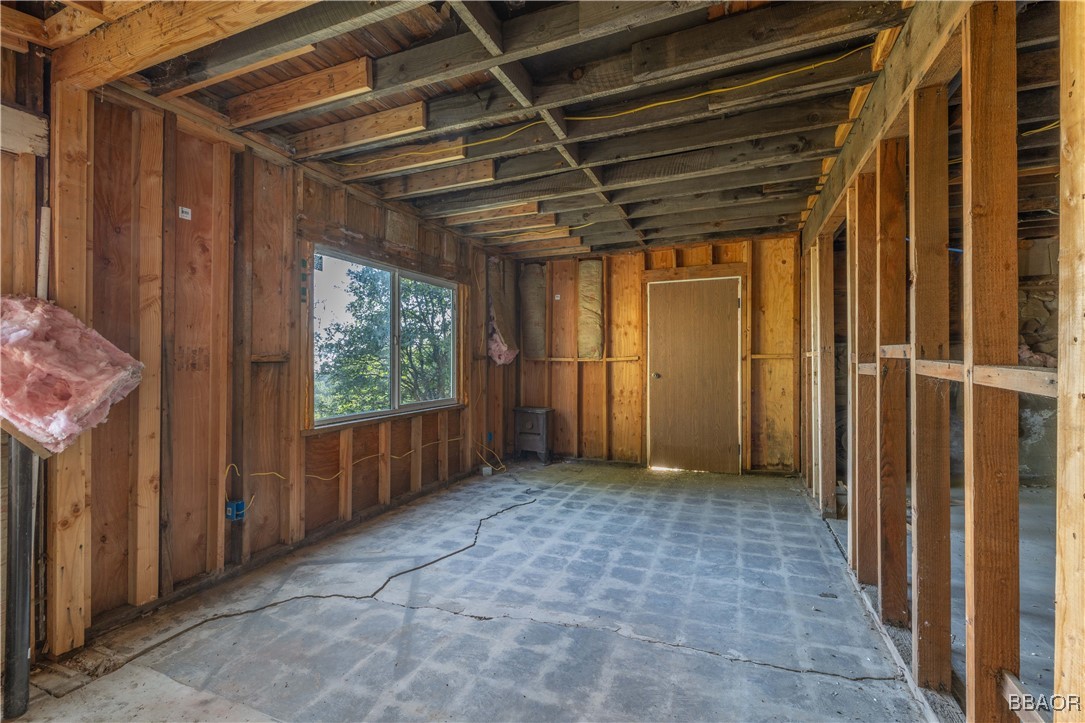 28503 Rim Of The World Highway Property Photo 20