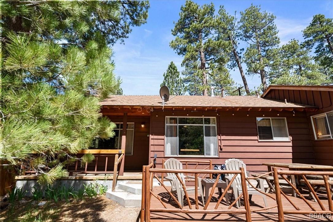 39989 Hillcrest Property Photo 23