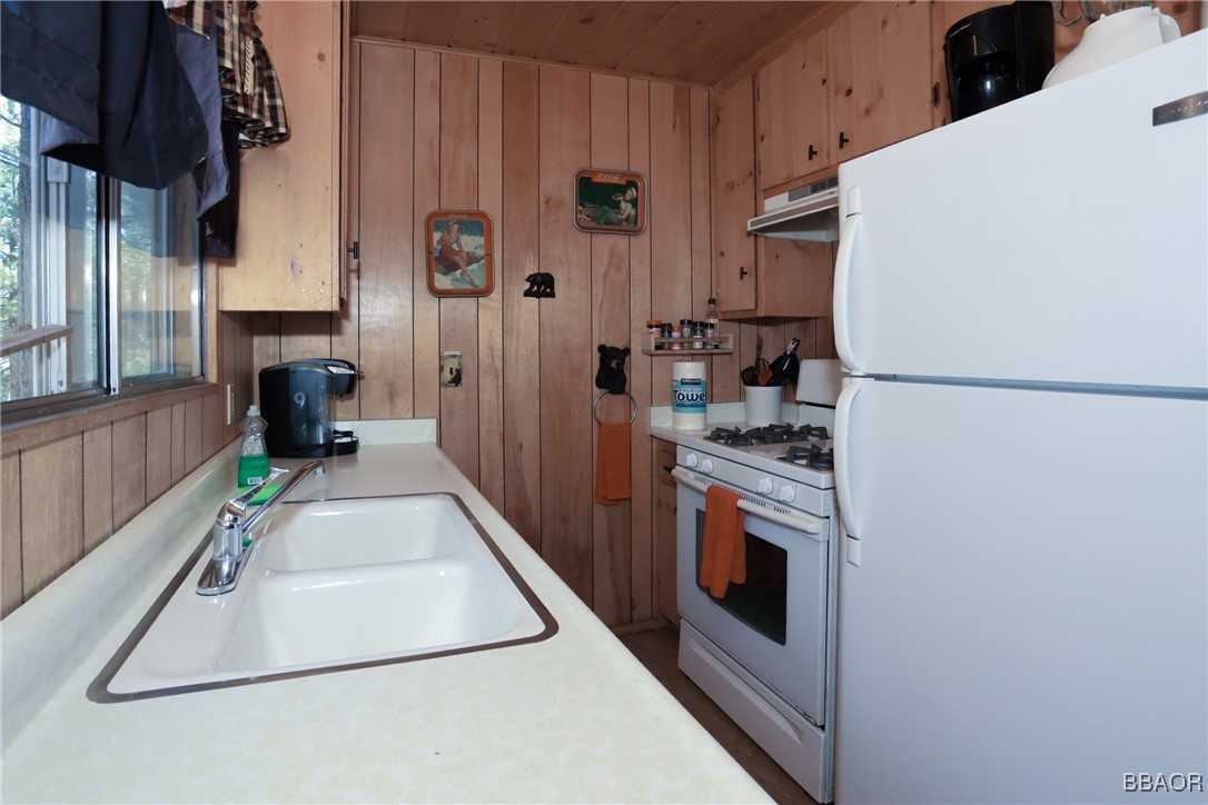641 Sugarloaf Boulevard Property Photo 9