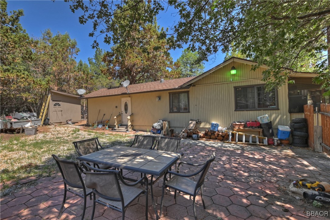 428 Maple Lane Property Photo 3