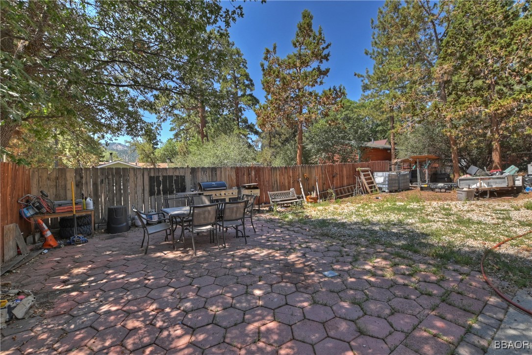 428 Maple Lane Property Photo 4