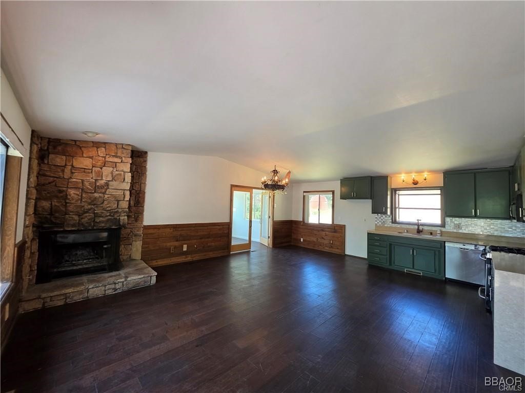 31510 Valley Ridge Drive Property Photo 5