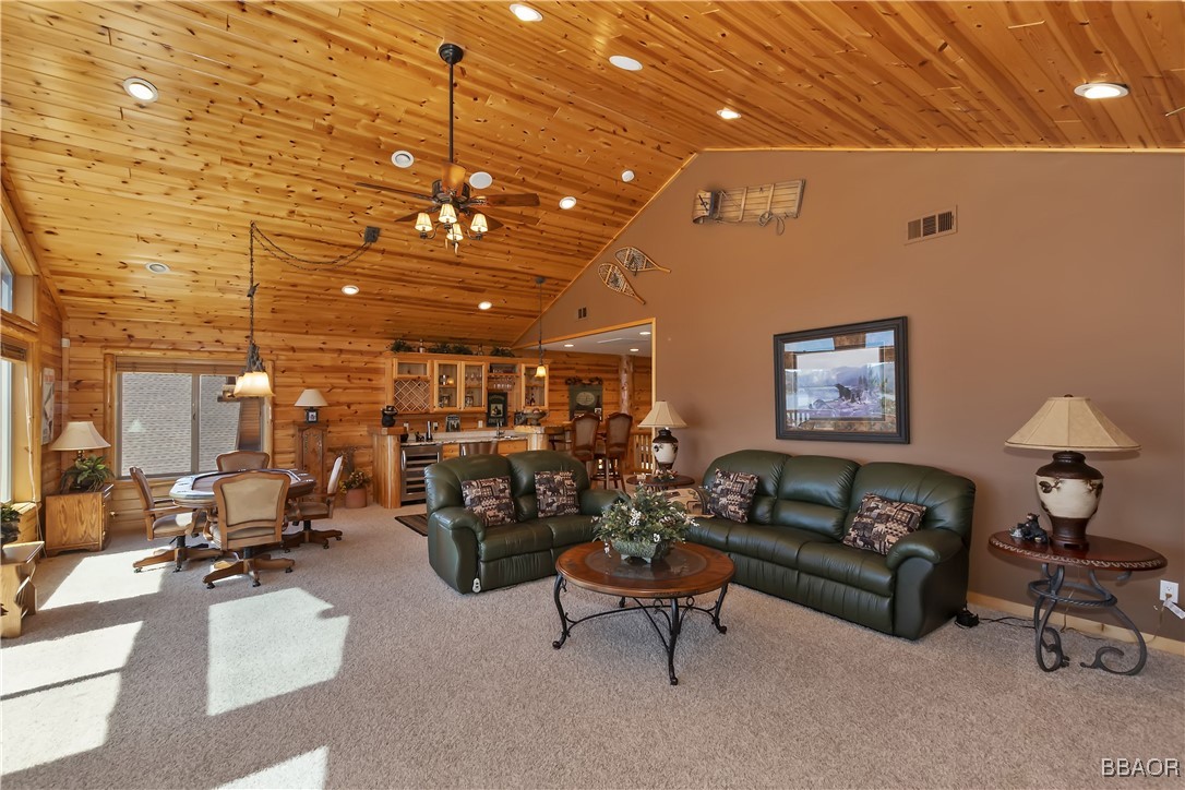 463 Windsong Property Photo 29