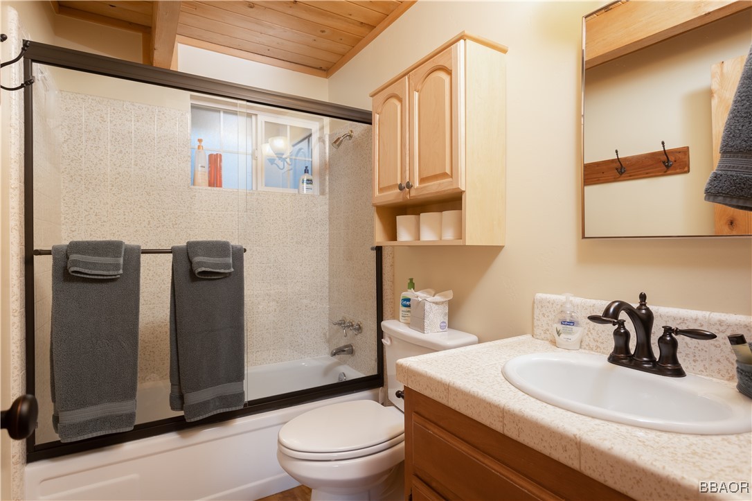 783 Thrush Drive Property Photo 11