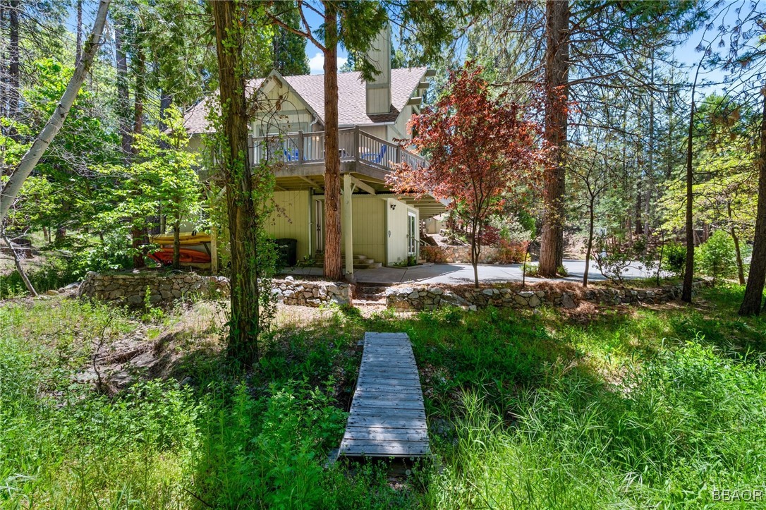 635 Grass Valley Road Property Photo 2