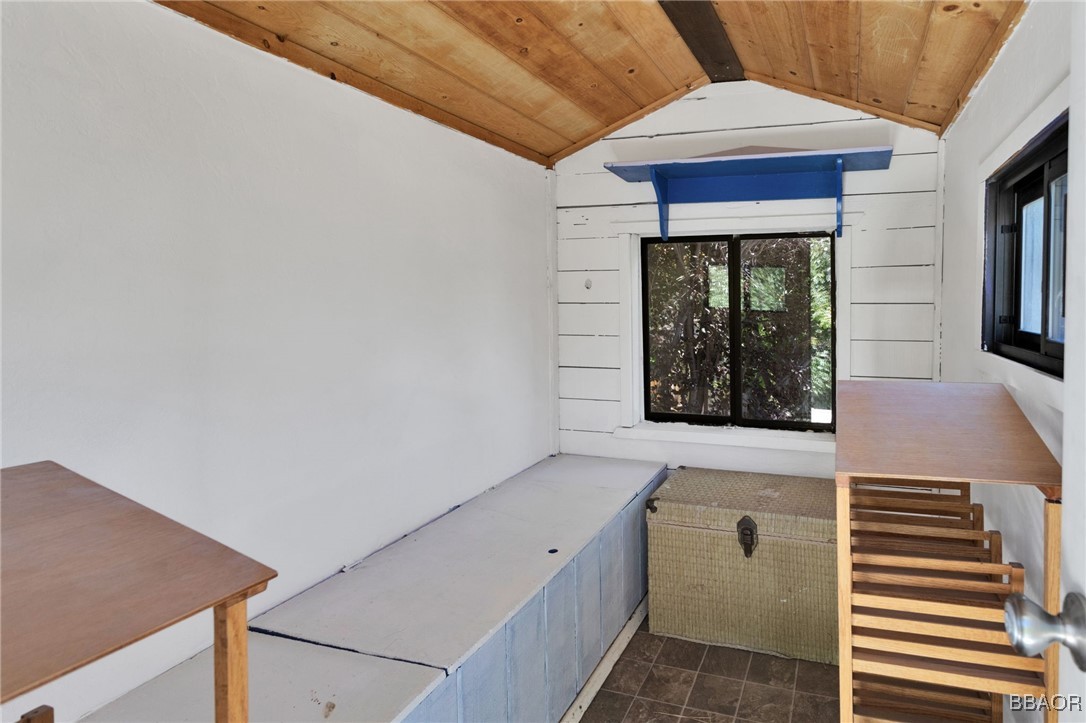 377 Sites Way Property Photo 23