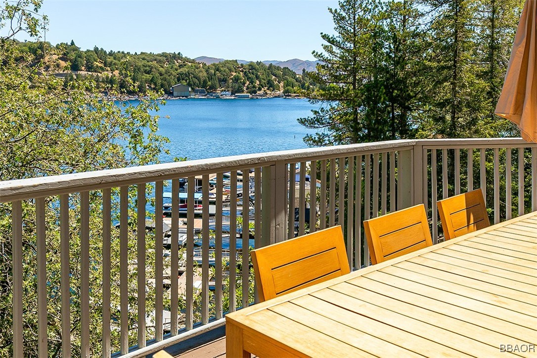 28782 Palisades Drive Property Photo 2