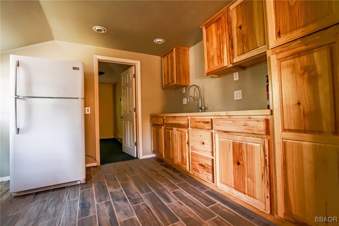 40415 Big Bear Boulevard Property Photo 9