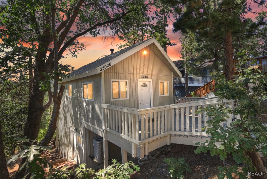 33026 Donner Property Photo 1