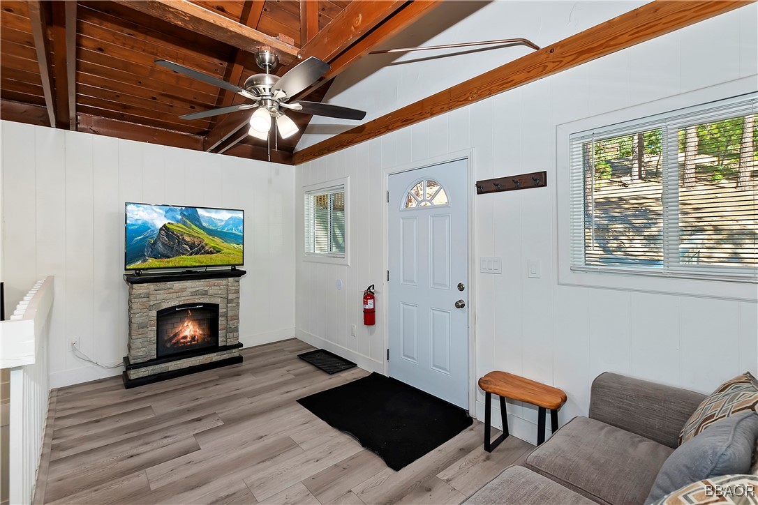 33026 Donner Property Photo 9