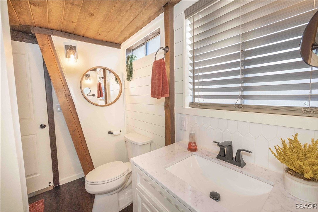 1107 Cedar Mountain Road Property Photo 24