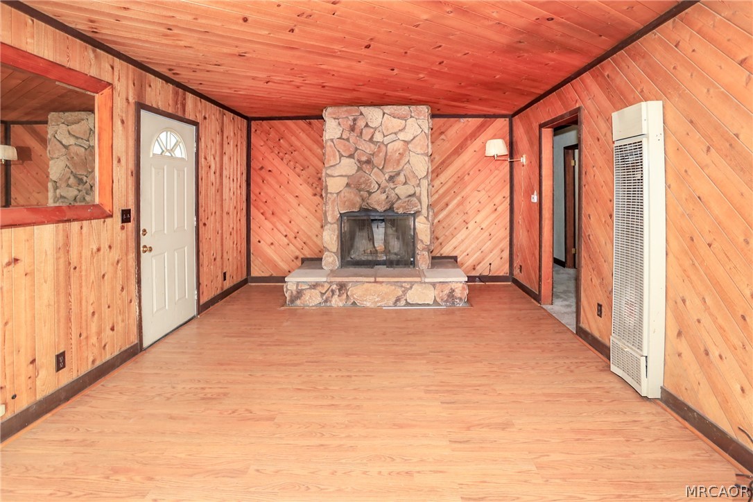 171 West Meadow Lane Property Photo 13