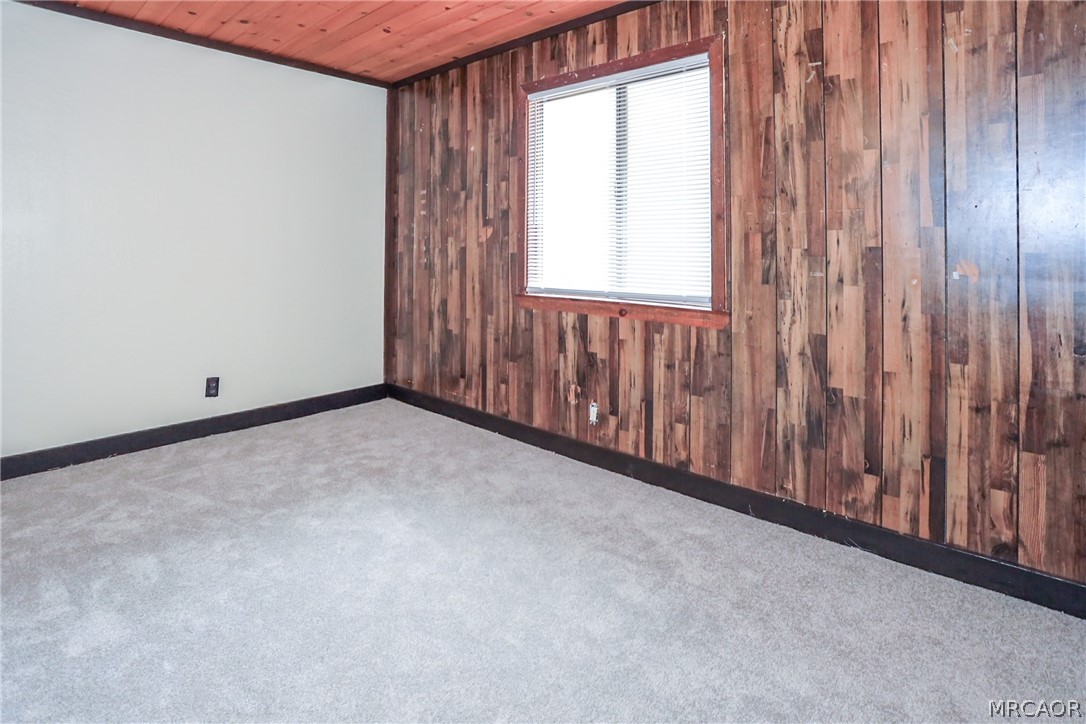 171 West Meadow Lane Property Photo 20