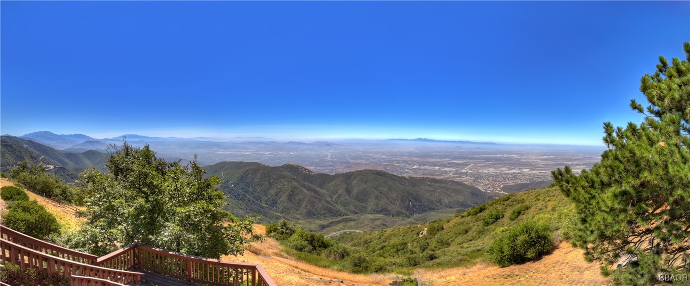 22665 Valley View Drive Property Photo 9