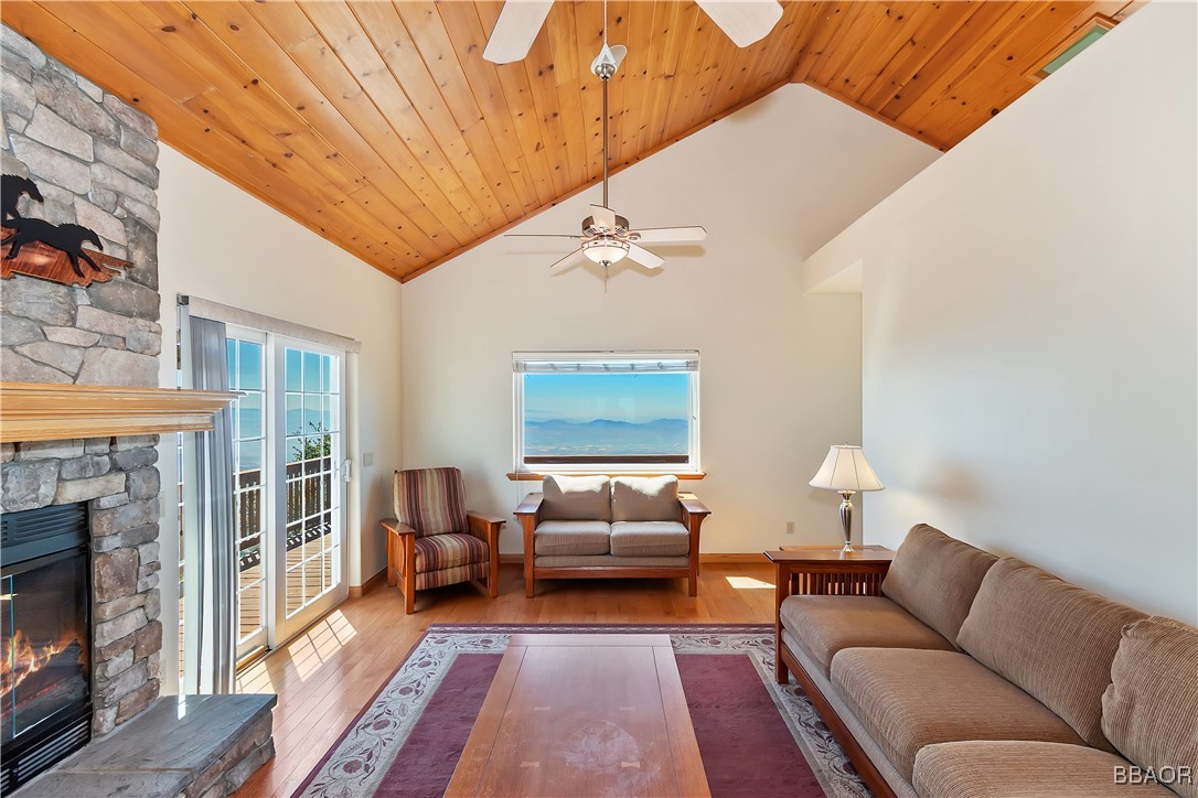 22665 Valley View Drive Property Photo 11