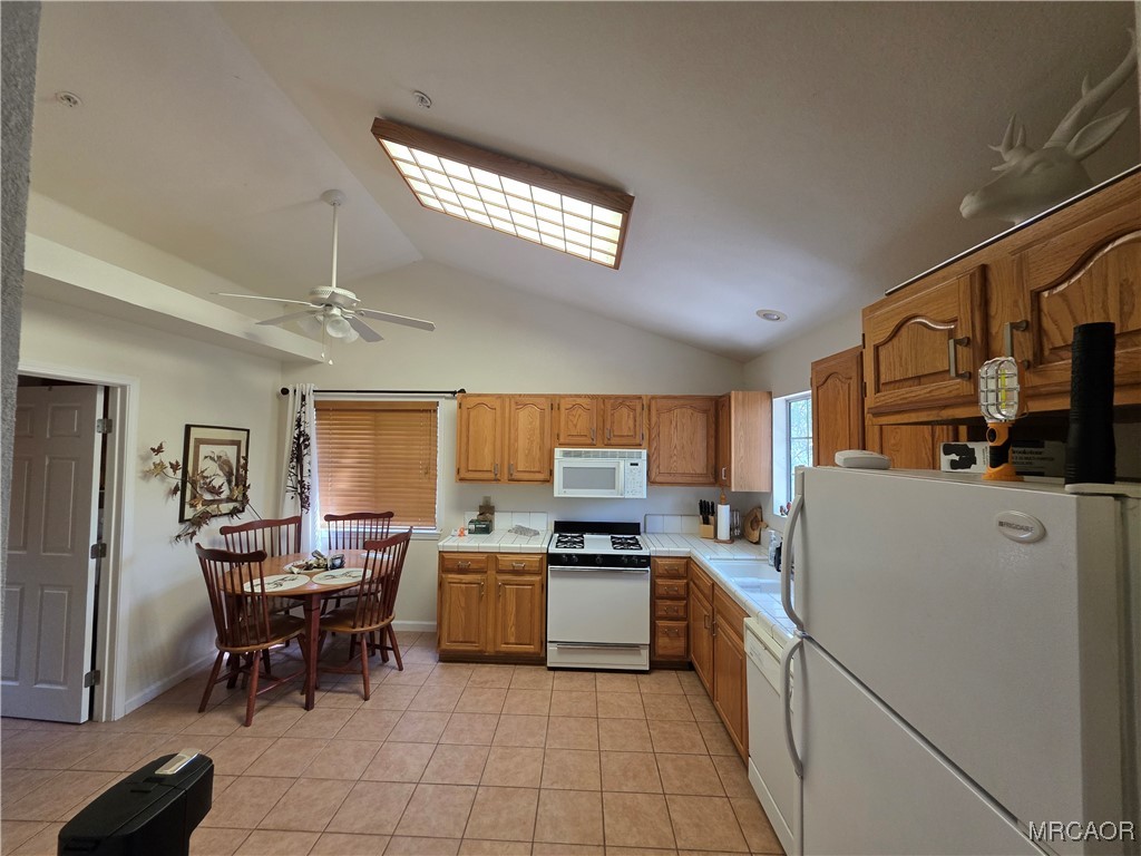 26478 Thunderbird Drive Property Photo 3