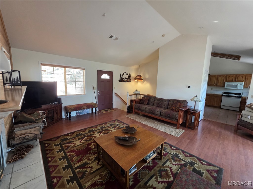 26478 Thunderbird Drive Property Photo 13