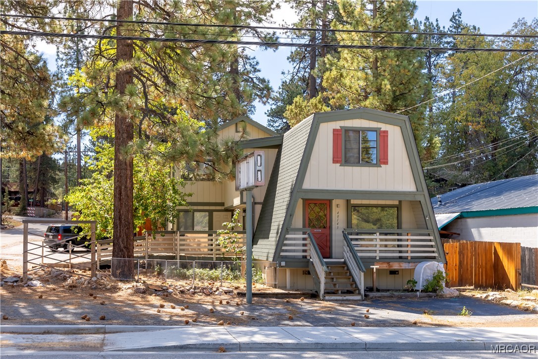 40143 Big Bear Boulevard Property Photo 2