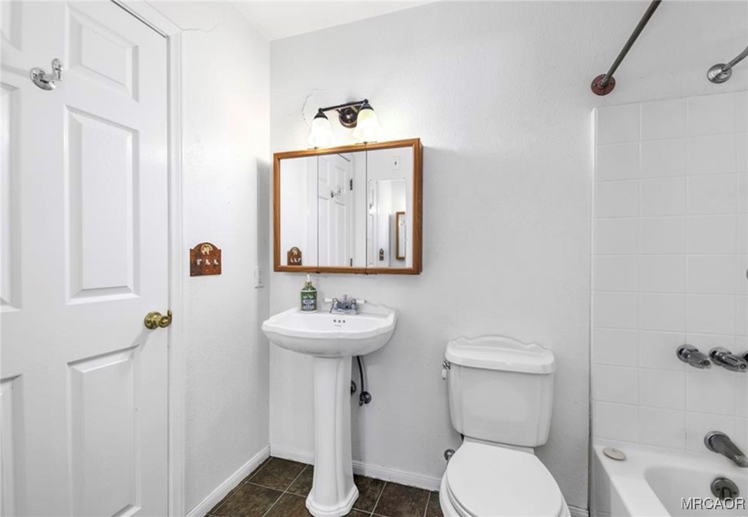 40143 Big Bear Boulevard Property Photo 21
