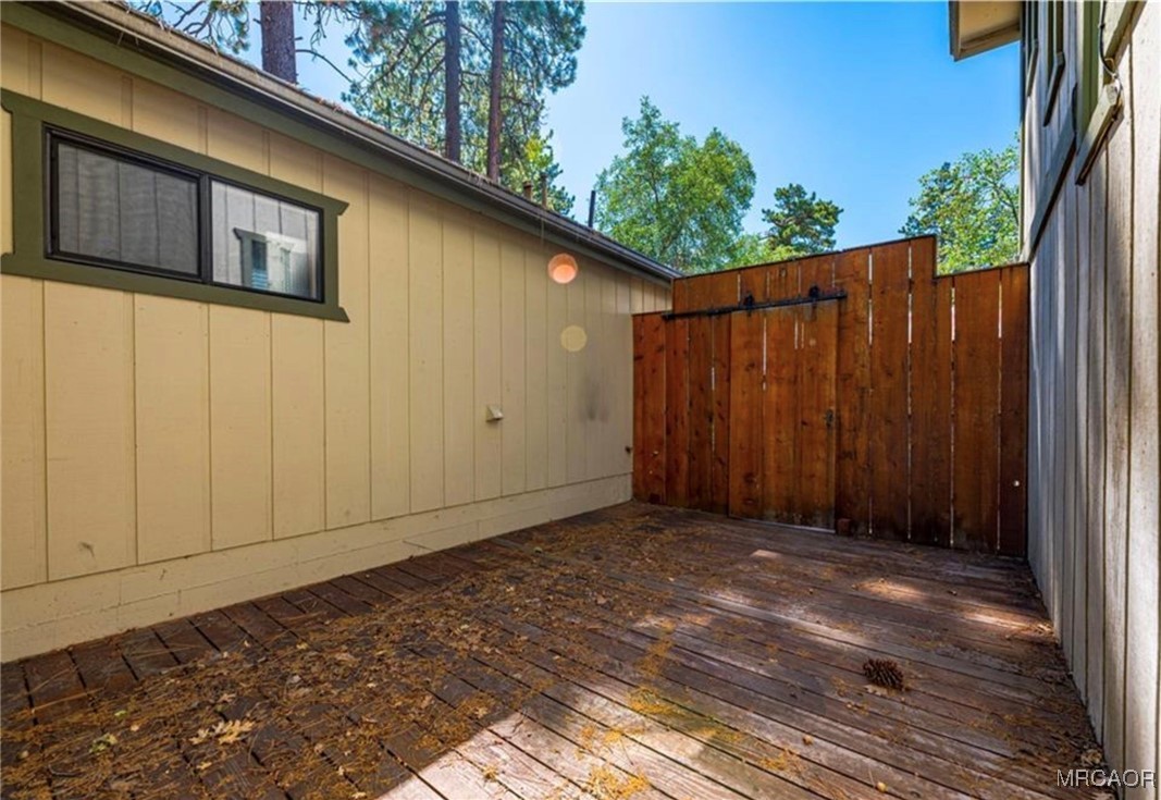 40143 Big Bear Boulevard Property Photo 25