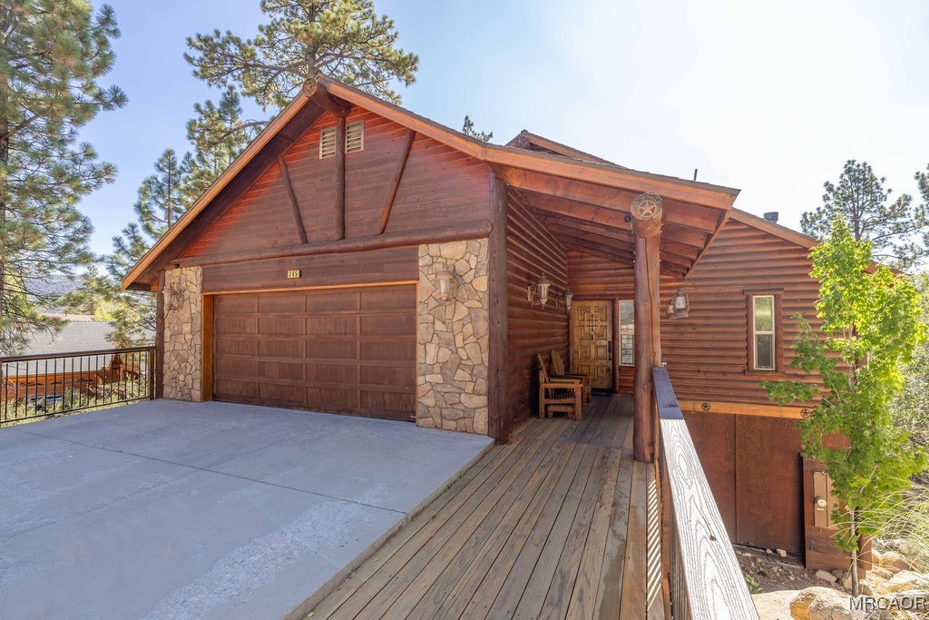 385 Sunrise Way Property Photo 4