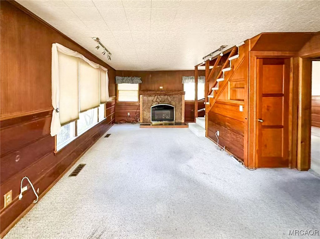 42161 Big Bear Boulevard Property Photo 5