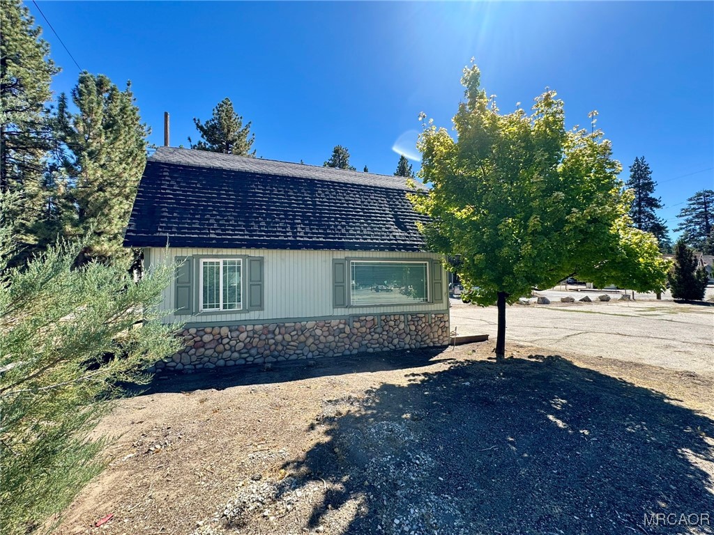 436 West Big Bear Boulevard Property Photo 11