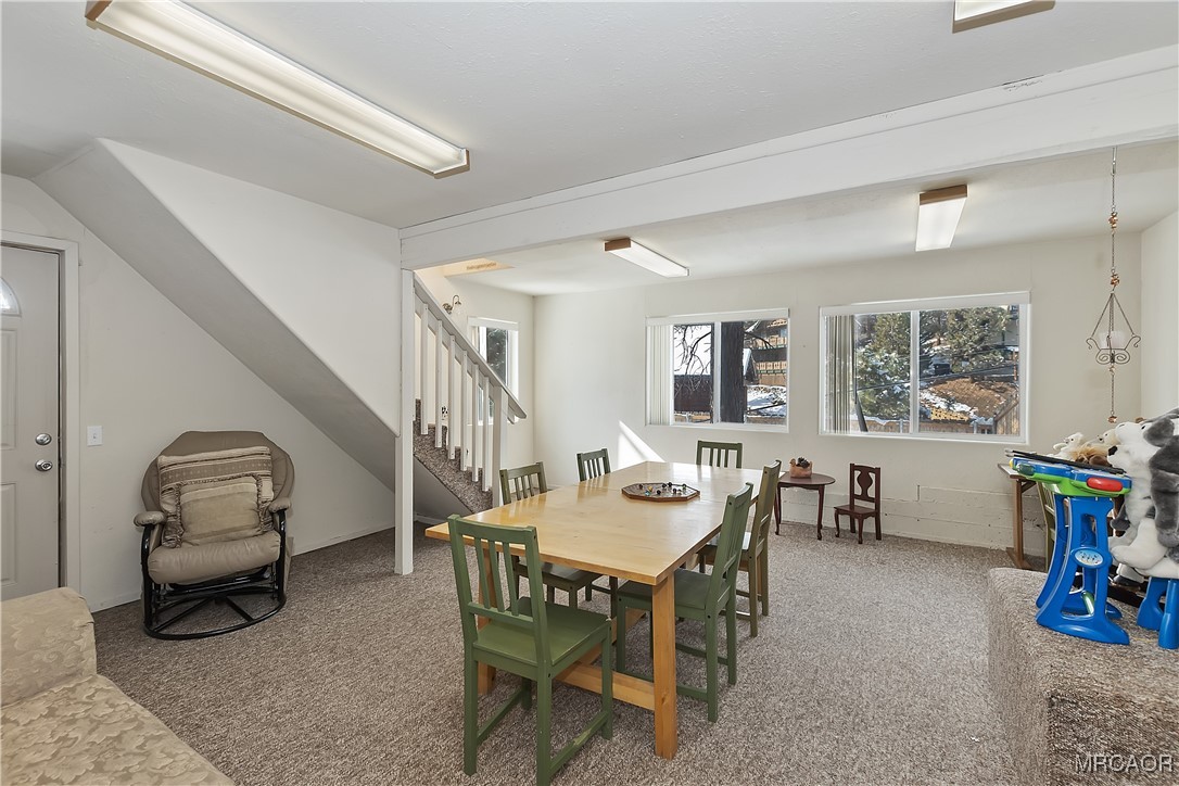 1004 White Mountain Drive Property Photo 17