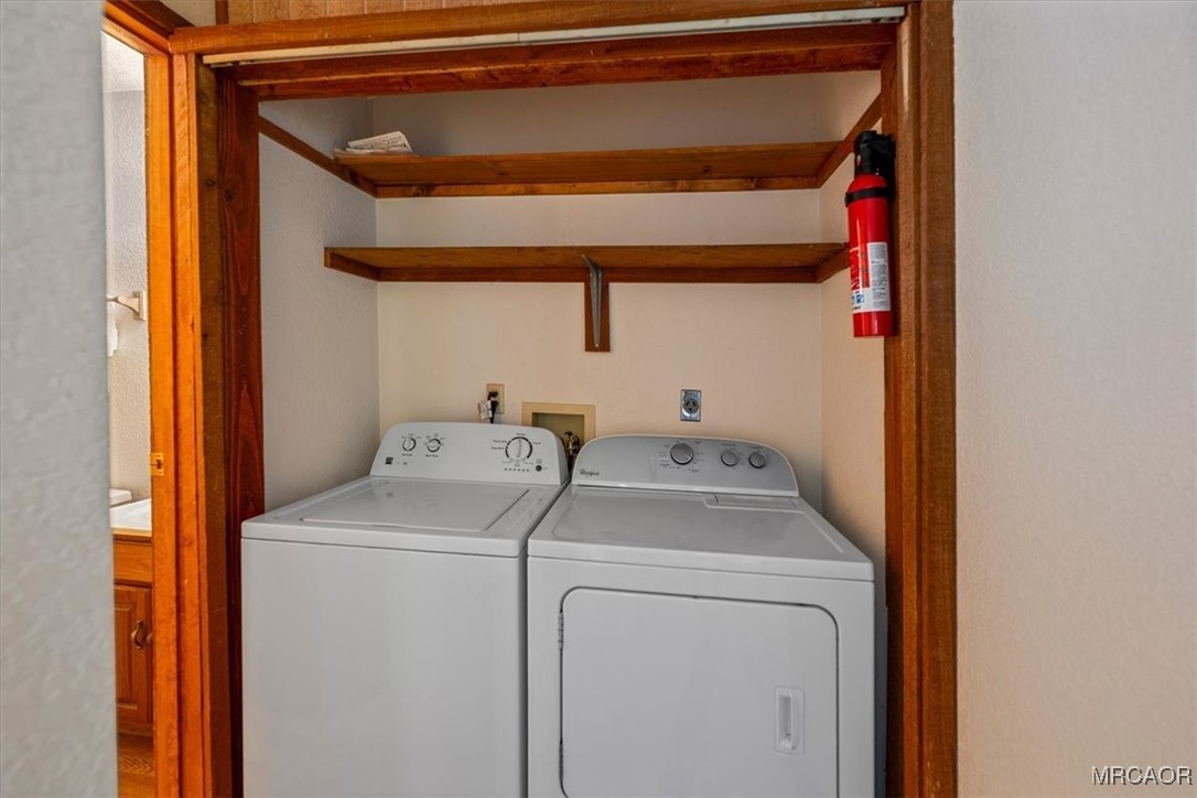 1093 Snow Ridge Road Property Photo 18