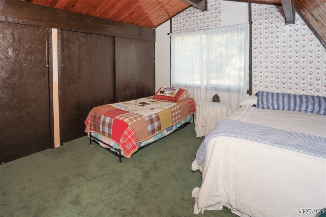 1060 Sierra Avenue Property Photo 27