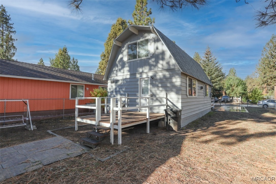 1060 Sierra Avenue Property Photo 29