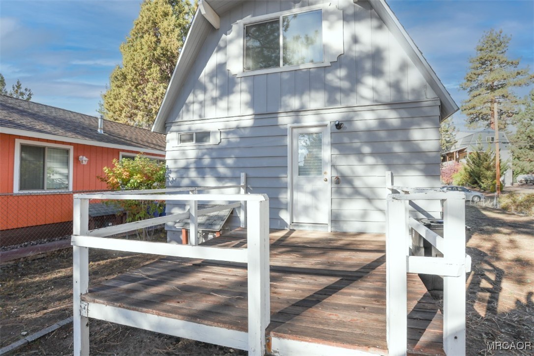 1060 Sierra Avenue Property Photo 30