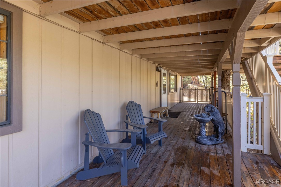 1411 Klamath Road Property Photo 7